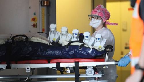 Treći dan zaredom manje od 30 smrtnih slučajeva u Francuskoj