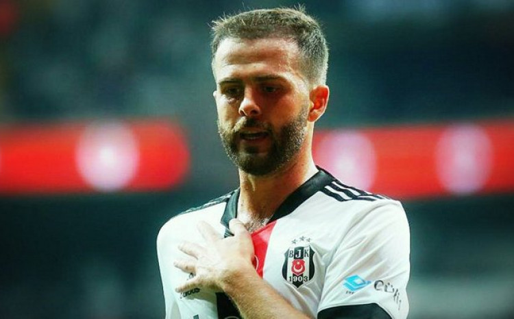 Trener Besiktasa: Pjanić neće biti na raspolaganju za meč s Ajaxom