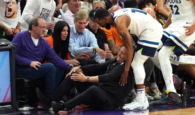 Trener Minnesote mora na operaciju koljena