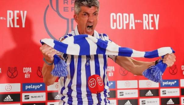 Trener Sociedada na konferenciji zapjevao navijačku pjesmu