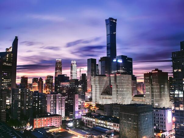 Trgovinski suficit NR Kine sa SAD-om narastao na 33,81 milijardu dolara