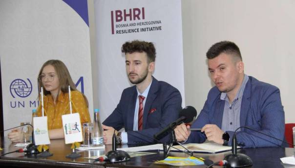 Tri četvrtine mladih Zenice zadovoljno stanjem, ali ih ipak polovica želi napustiti grad i državu