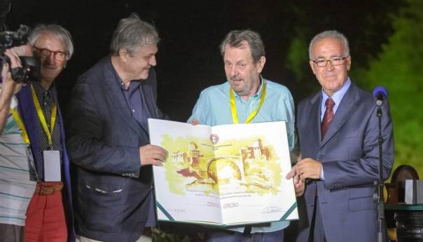 Tri godine od smrti: Sjećanje na profesora Zdravka Grebu