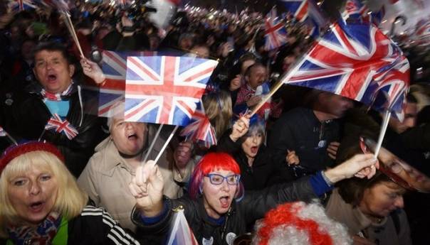 Tri i pol miliona građana EU podnijelo zahtjev za ostankom u Velikoj Britaniji