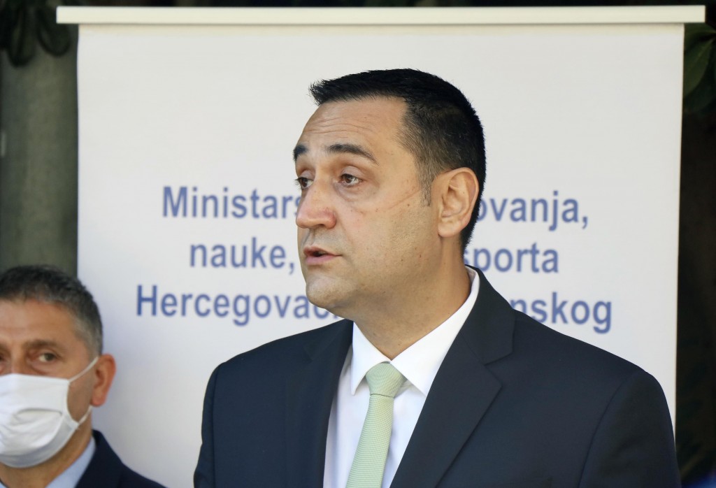 Tri modela nastave za škole u HNK