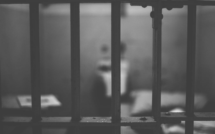 Tri osobe osuđene na ukupno 20 godina zatvora zbog trgovine ljudima