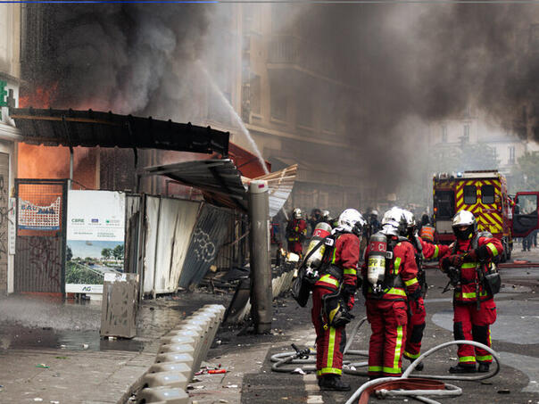 Tri osobe poginule u eksploziji u stanu u Parizu