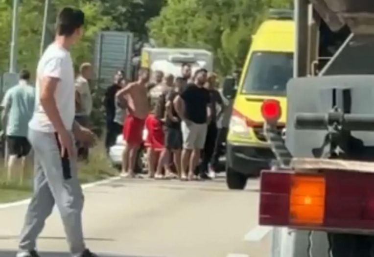 Tri osobe povrijeđene nakon teškog sudara kod Širokog Brijega
