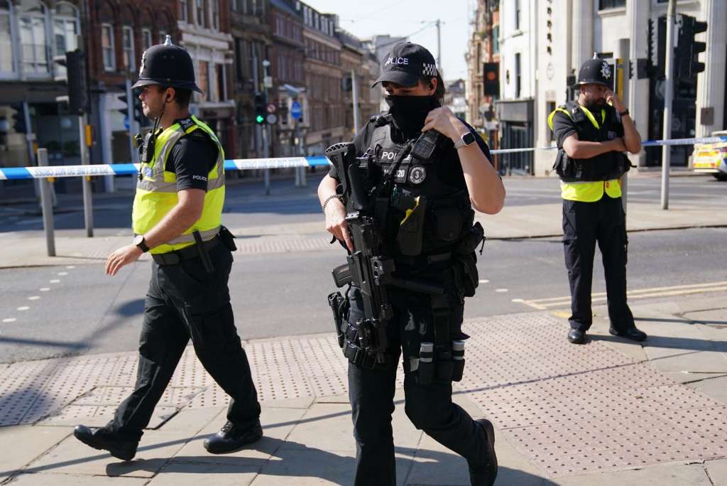 Tri osobe ubijene u Nottinghamu, zatvoren centar grada