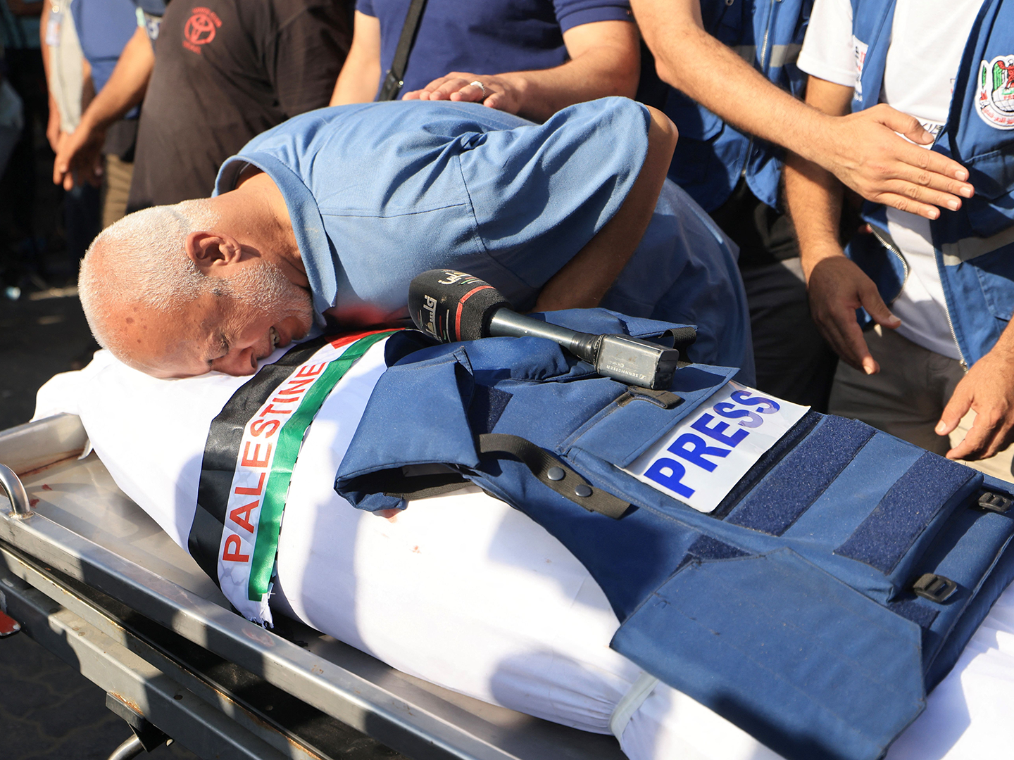 Tri palestinska novinara ubijena u izraelskom zračnom napadu u Gazi