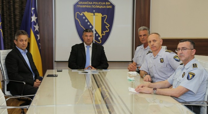 Tri policijska službenika GPBiH dobila čin glavnog inspektora