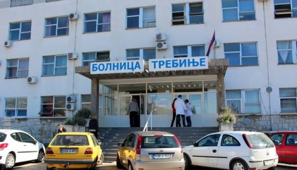 Tri zaražene osobe u trebinjskoj bolnici, sedam u karantinu