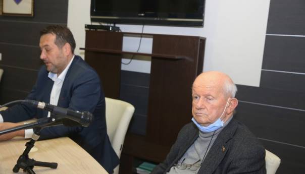 Tribina o životu i radu dr. Kalmi Baruha