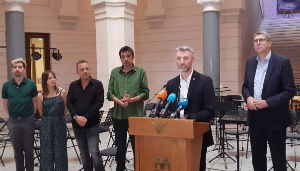 Trideset godina od spaljivanja Vijećnice: Večeras koncert No Borders Orchestra