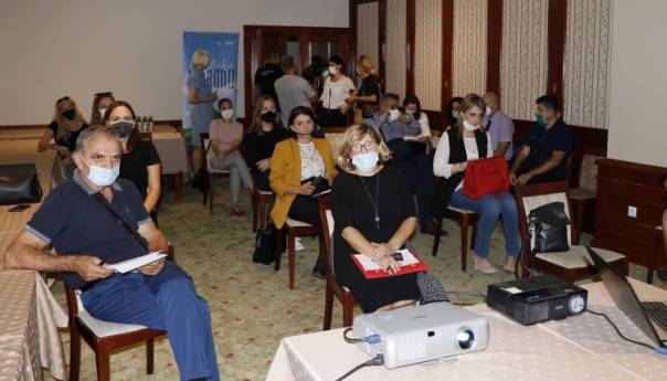 Trideset i šest bh. škola dobit će certifikat eko škole