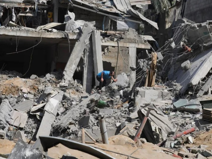 Trideset ljudi poginulo u izraelskom bombardovanju izbjegličkog kampa