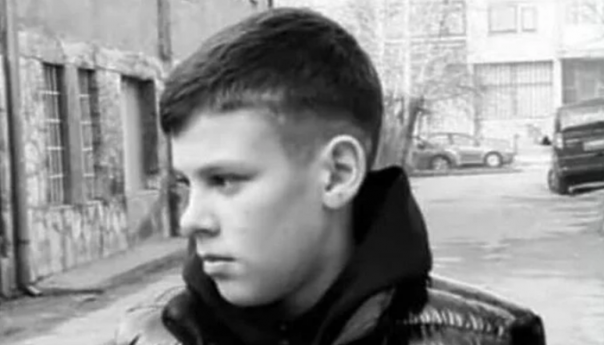 Trinaestgodišnji Kemal treba našu pomoć