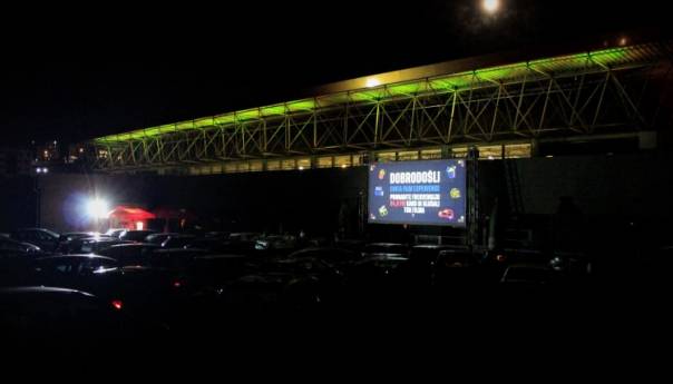 Trodnevno Drive-in kino Zenica zatvoreno, filmove pratilo oko 1.000 posjetilaca