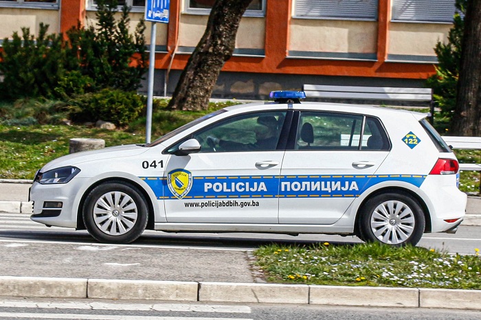 Troje Kineza uhapšeno zbog otmice muškarca u Brčkom