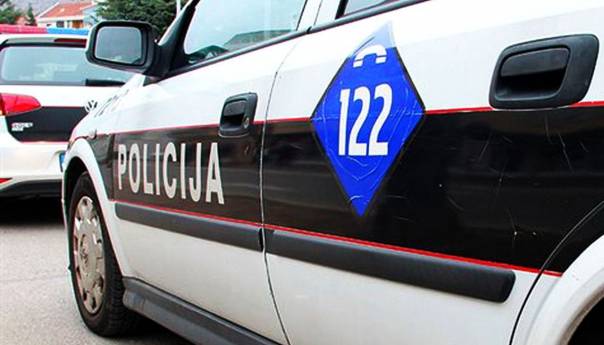 Troje povrijeđenih u nesreći kod Živinica