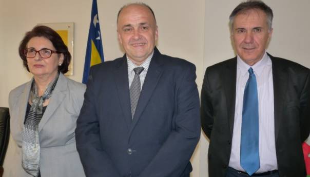 Troje zaraženih u Zenici smješteno u izolatorij, nemaju ozbiljnijih simptoma