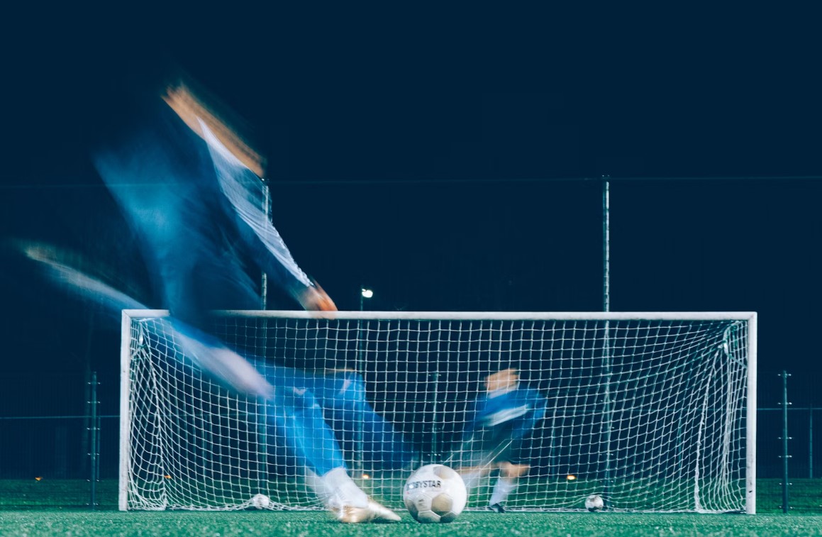 Trojica fudbalera uhapšena, namjerno dobivali žute kartone?