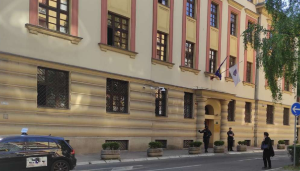 Trojica uhapšenih u akciji 'Pub' predati u nadležnost Tužilaštva KS