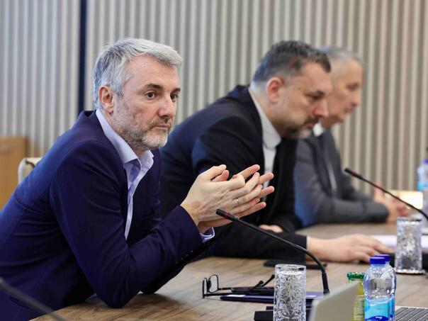 Trojka: Bunozin zakon ne može otvoriti put pregovorima s EU