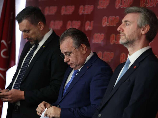 Trojka uputila poruku EU: Nema razgovora s Dodikom