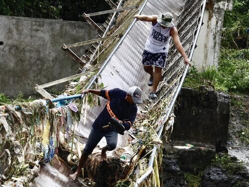 Tropska oluja pogodila Filipine: Najmanje 13 mrtvih, stanovništvo bez struje