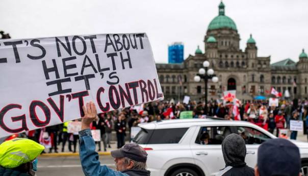 Trudeau traži prekid protesta stotina vozača kamiona