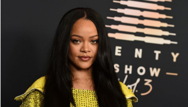 Trudna Rihanna se ipak pojavila na Met Gali, pogledajte kako