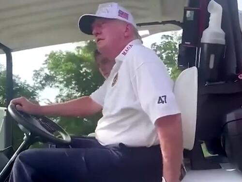 Trump brutalno izvrijeđao Bidena: 'On je hrpa sr**a'