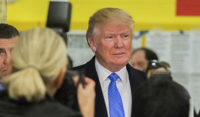 Trump: Do kraja pandemije 70 hiljada smrtnih slučajeva