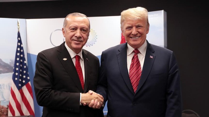 Trump i Erdogan ponovili solidarnost u borbi protiv COVID-19