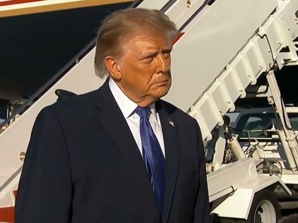 Trump izvrijeđao novinara zbog pitanja: "Izgledaš užasno, odvratan si"