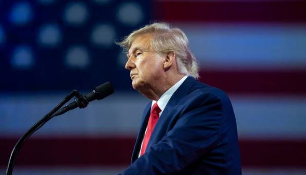 Trump: Ja sam potpuno nevin, žele me uništiti