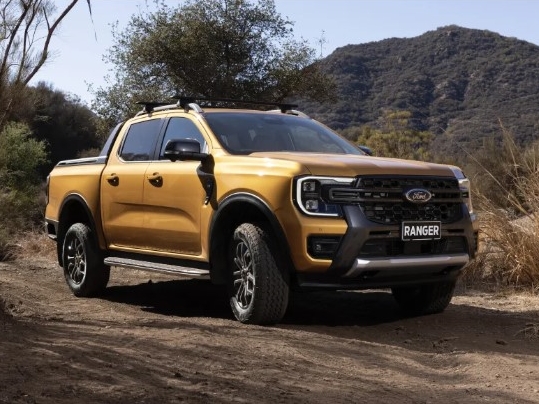 Trump: Japan će uvoziti Fordove "pickup" automobile