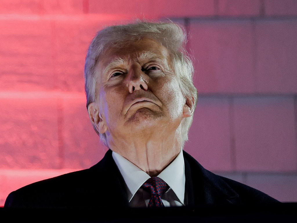 Trump jednim potezom uništava državu s kojom se nedavno sprdao