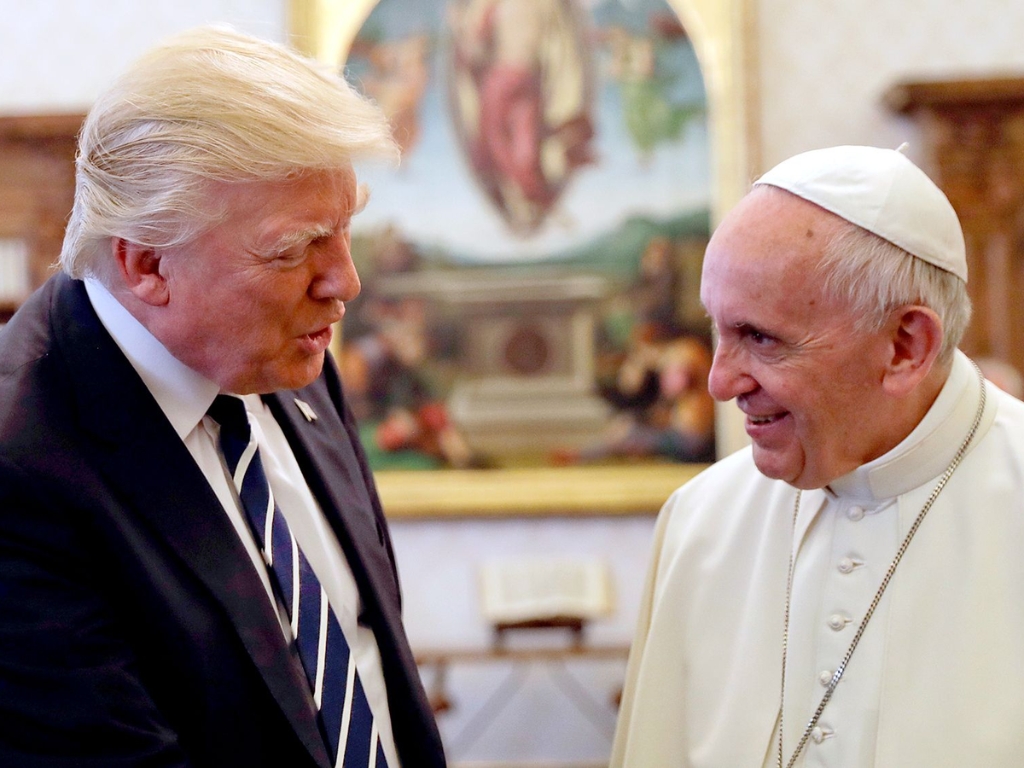 Trump još uvijek nije odlučio hoće li na sahranu Papi