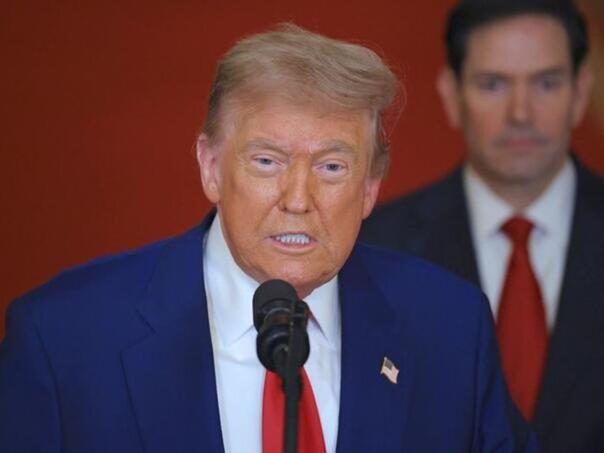 Trump kritikovao Kanadu zbog bliskosti s Kinom: Uništavaju sami sebe