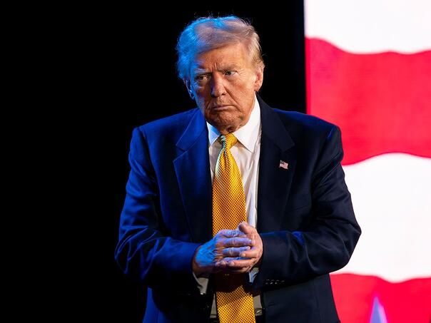 Trump najavio 'totalni haos' na Bliskom istoku ako taoci ne budu oslobođeni!