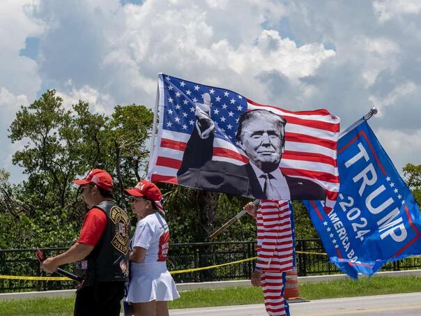 Trump najavljuje da će poslati vojsku na granicu s Meksikom