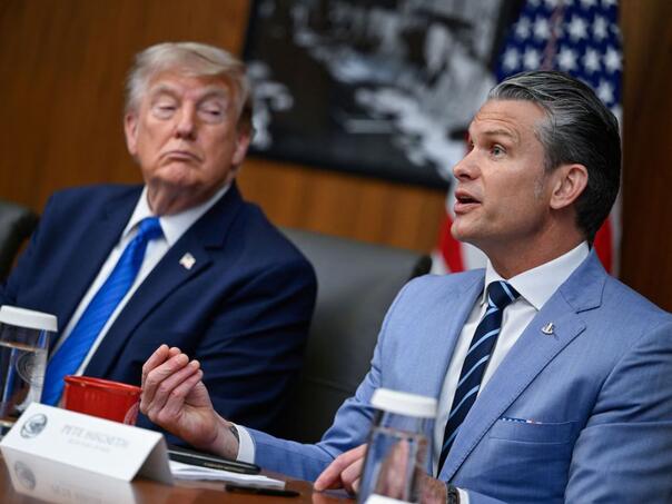Trump napao Hegsetha zbog pogrešnih informacija o vojnim zalihama