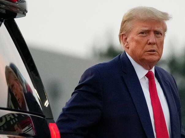 Trump napao medije: Bolesnici su izmislili priču