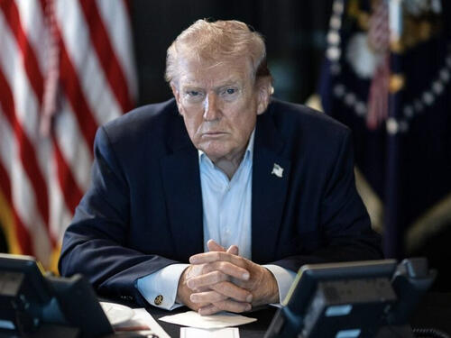 Trump: Novi vođa Irana neće dugo opstati bez našeg odobrenja