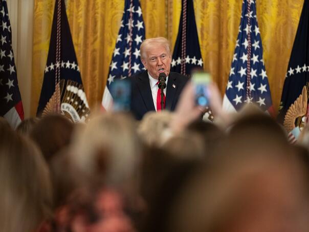 Trump o trećem mandatu: Ne šalim se, postoje načini da se to ostvari