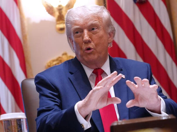 Trump održao krizni sastanak: Još bez odluke o Iranu