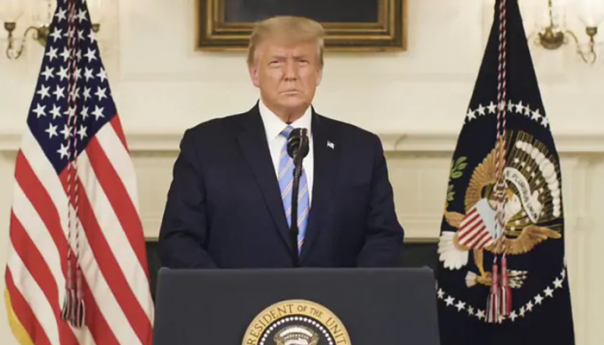 Trump održao oproštajni govor: Želim sreću novoj administraciji