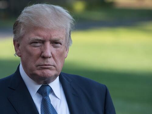 Trump opet iznenadio izjavom: "Znam više o travi nego bilo ko"